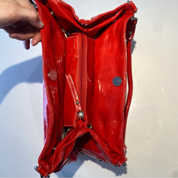 🛍️ 4 for 20$ / Vintage Peace Logo Rhinestone Glossy Faux Leather Handbag - Picture 8 of 16